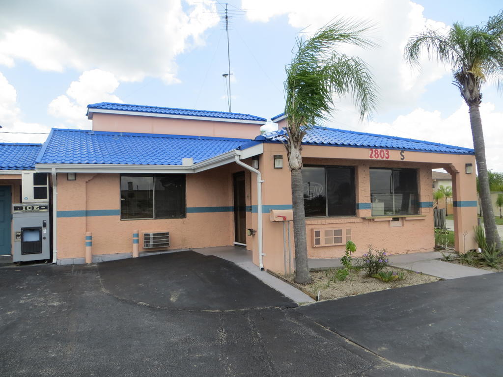 סברינג Budget Inn מראה חיצוני תמונה