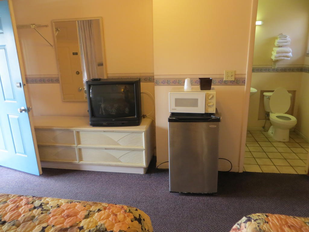 סברינג Budget Inn מראה חיצוני תמונה