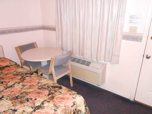 סברינג Budget Inn מראה חיצוני תמונה