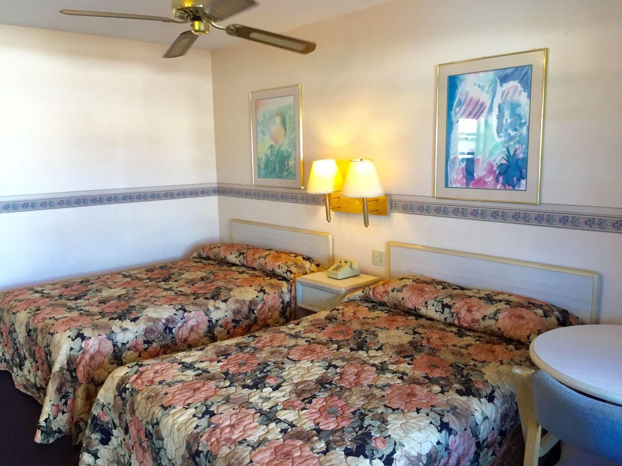 סברינג Budget Inn מראה חיצוני תמונה